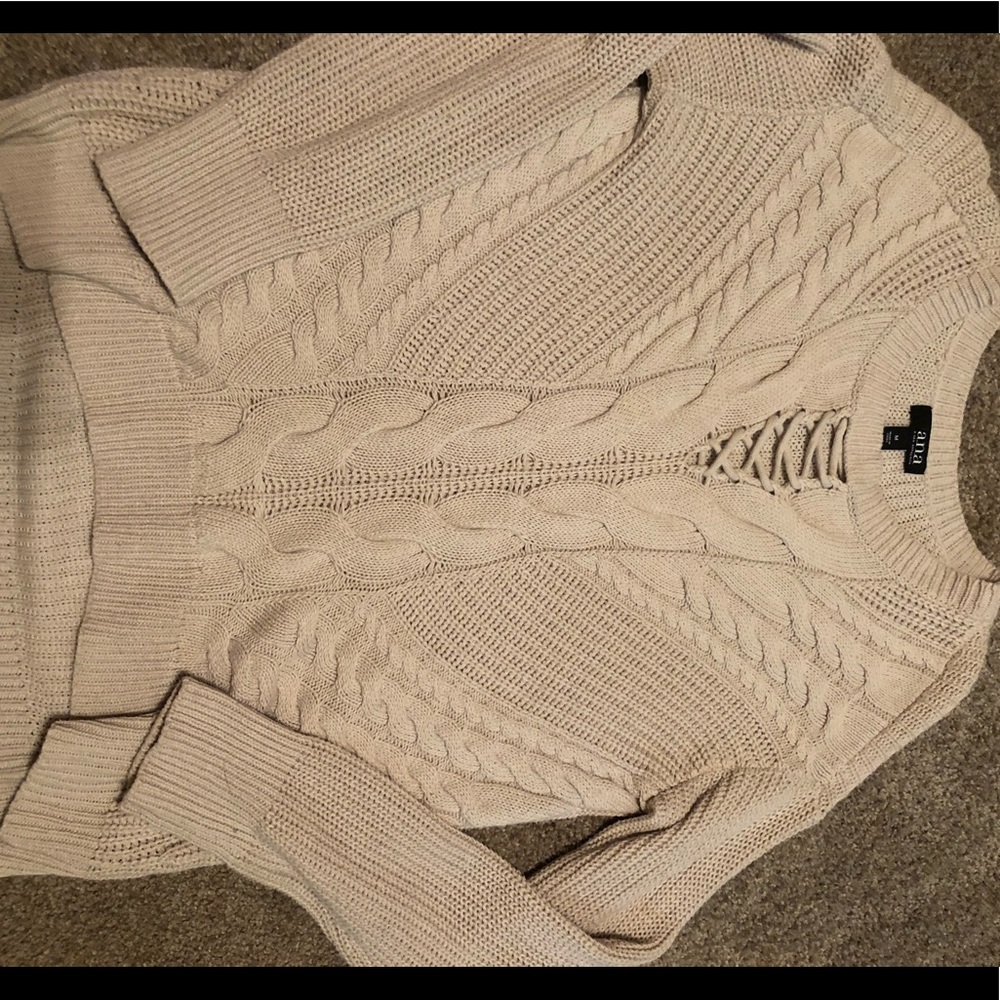 Ana woman’s sweater